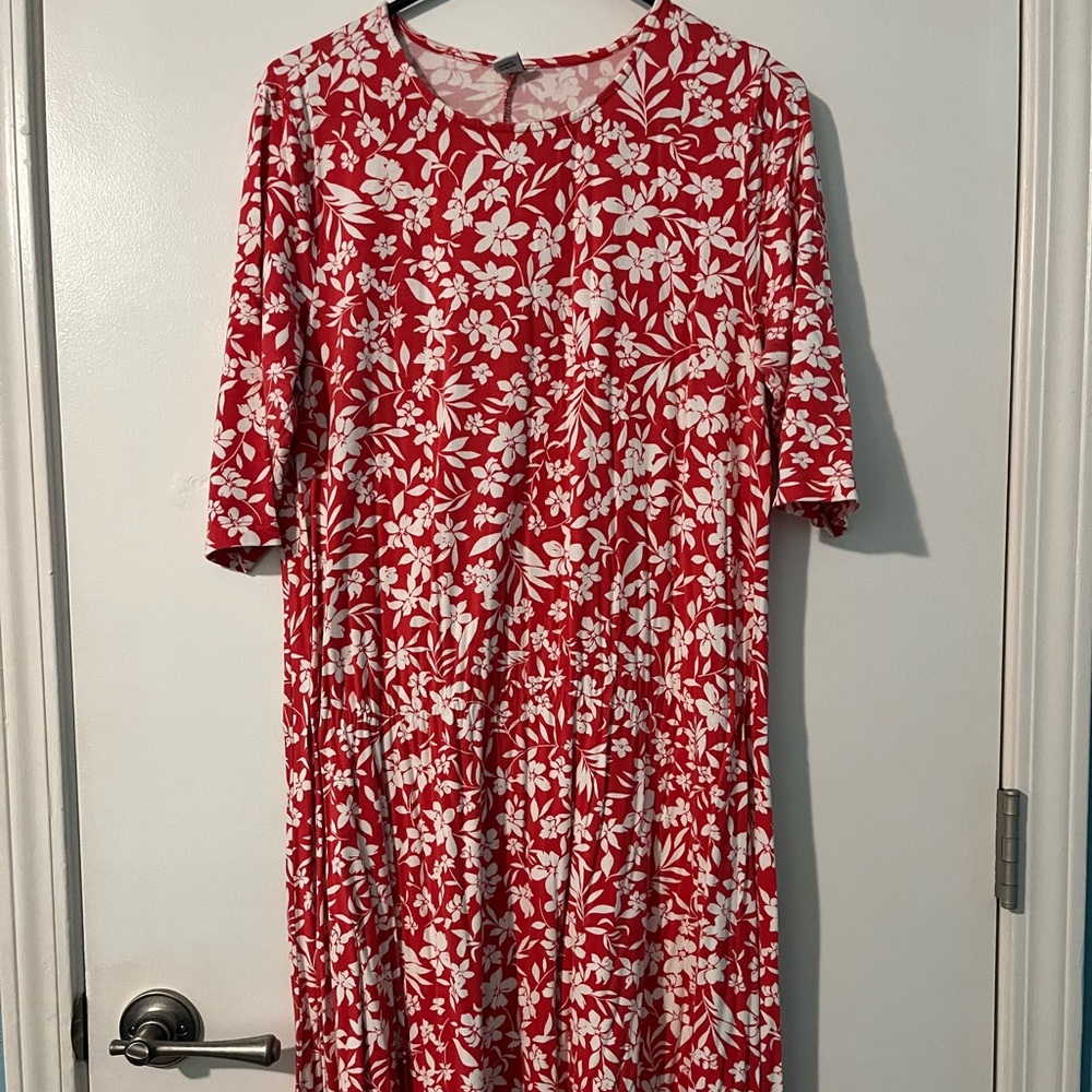 Old Navy dress. Size large tall.